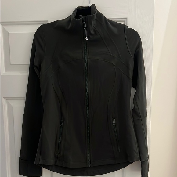 lululemon athletica Black Utility Jacket - Picture 1 of 3